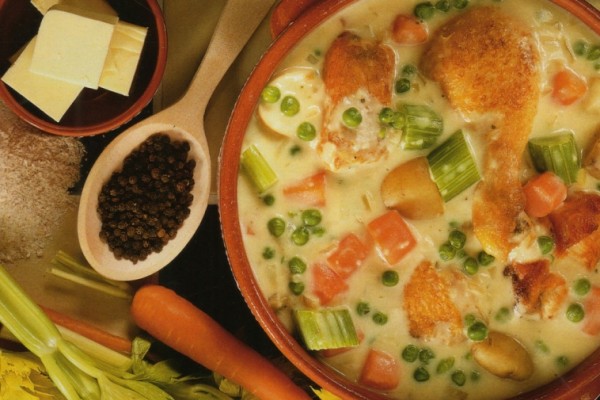 hearty chicken and vegetable stew hearty chicken and vegetable stew