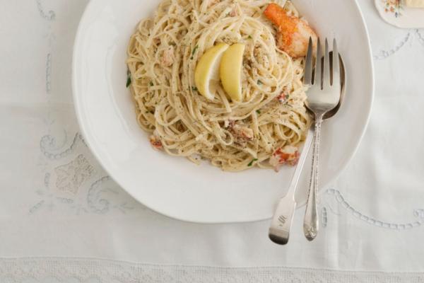 linguine with creamy lemon sauce and lobster