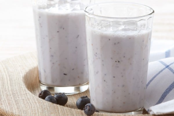 lychee blueberry smoothie lychee blueberry smoothie