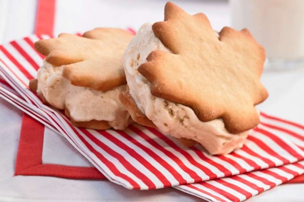 maple ice cream sandwiches maple ice cream sandwiches