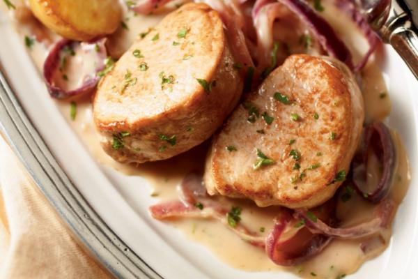 pork tenderloin with red onion compote
