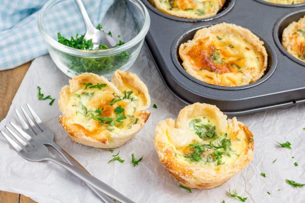 Savoury mini-quiches made in a muffin pan
