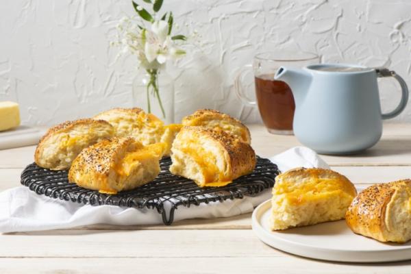 Cheddar scones