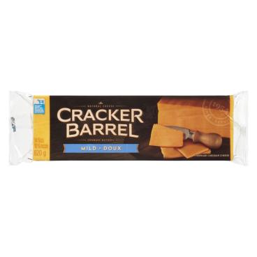 Cracker Barrel Mild Colored Cheddar 820g