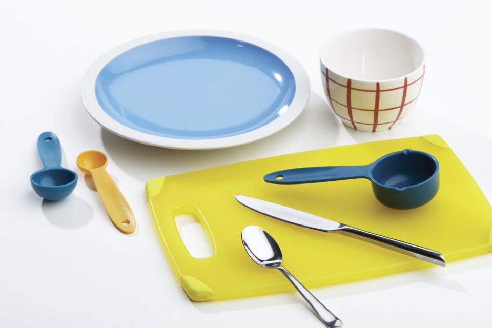 Oh La La Tortilla! utensils