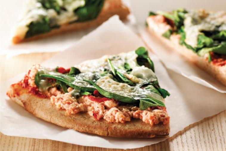 bbq-spinach-ricotta-pizza
