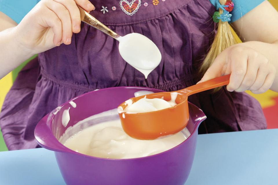 Apple-Berry Swirl carousel 1