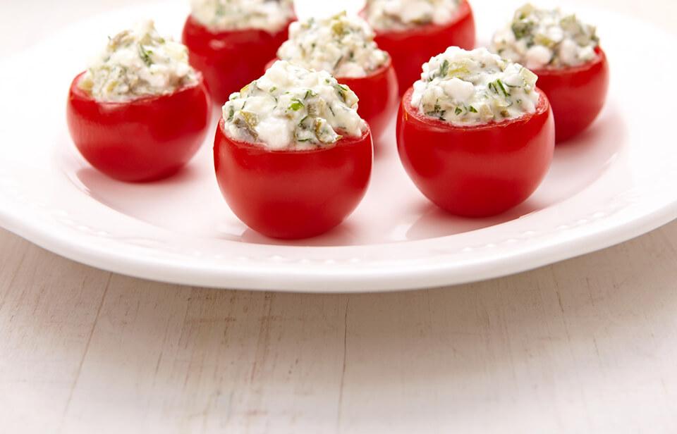 Cottage cheese stuffed tomatoes