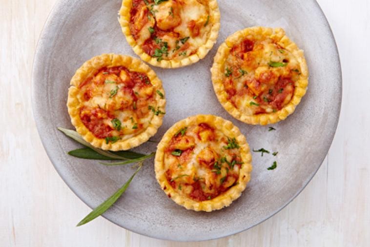 Homemade butter chicken tarts with gouda