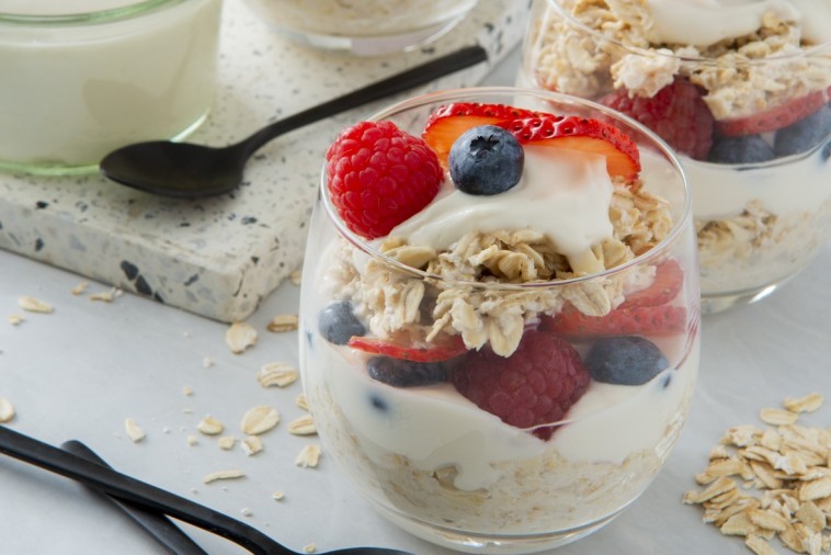 Make-Ahead Berry Parfaits