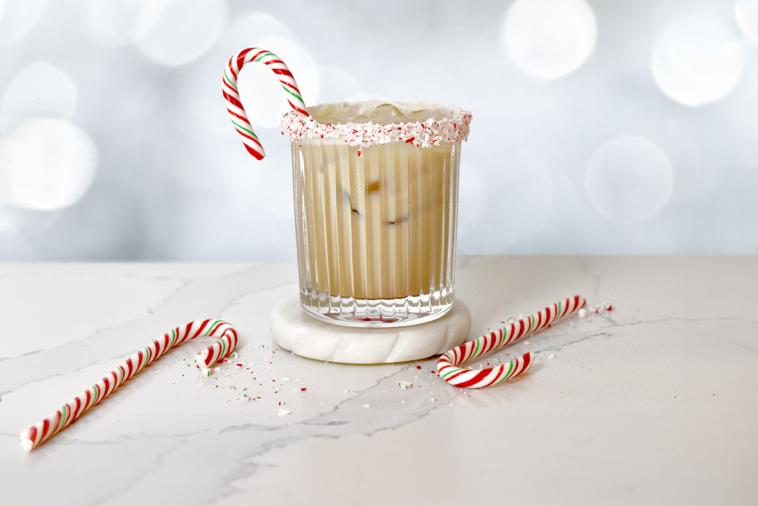 HOLIDAY_PEPPERMINT WHITE RUSSIAN