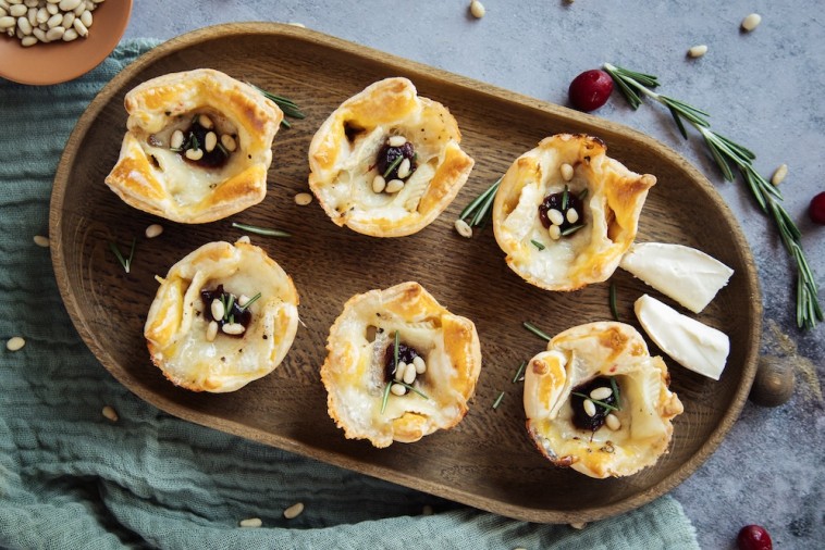 Baked Brie cups