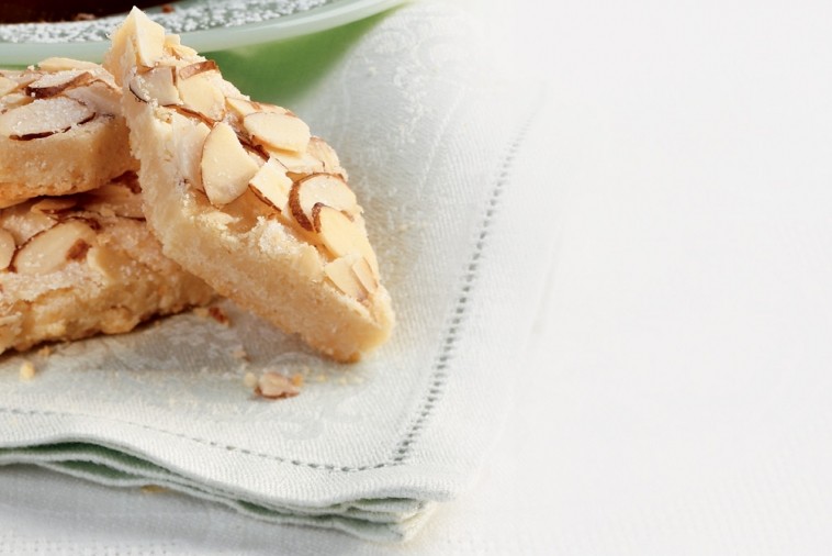 almond diamond cookies