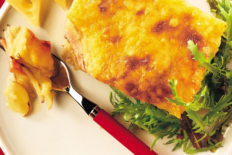 alpine potato ham and canadian swiss gratin cooking club size alpine potato ham and canadian swiss gratin cooking club size