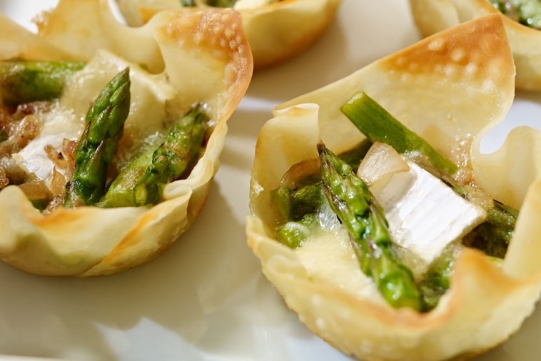 asparagus and brie wonton tartlets