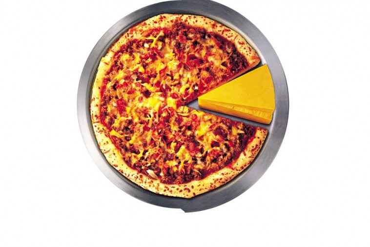 bacon cheese burger pizza bacon cheese burger pizza
