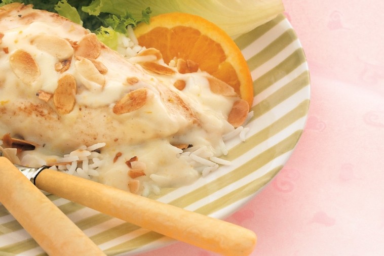baked almond chicken baked almond chicken