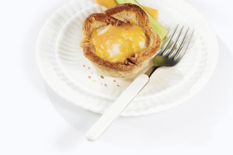 baked eggs in a basket