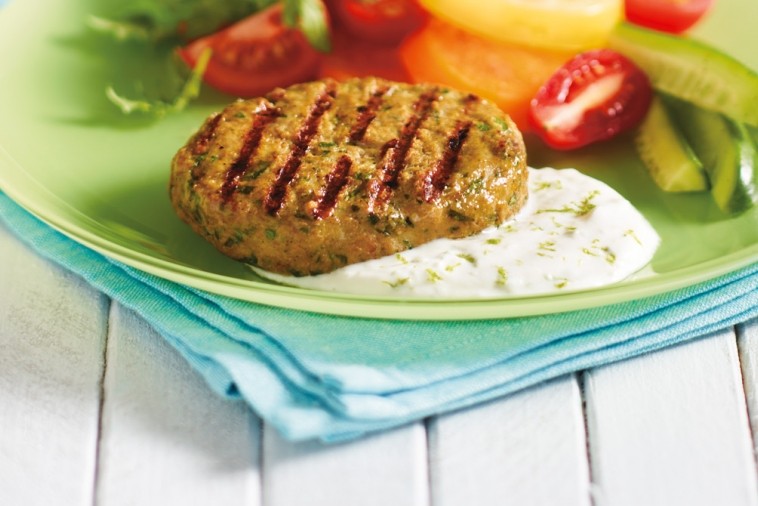 barbequed curried chicken burgers with yogurt sauce barbequed curried chicken burgers with yogurt sauce