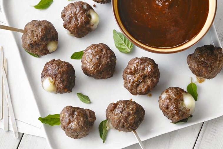 bocconcini stuffed meatballs