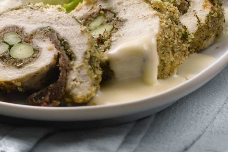 canadian parmesan asparagus and prosciutto roll ups with smoked gouda cheese sauce canadian parmesan asparagus and prosciutto roll ups with smoked gouda cheese sauce