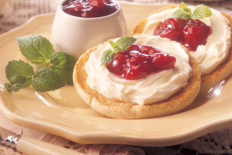 cherry cheesecake english muffins