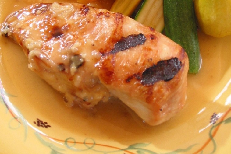chicken breasts with honey and providence cheese sauce chicken breasts with honey and providence cheese sauce