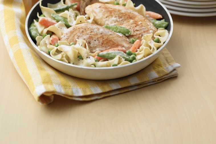 chicken noodle skillet supper