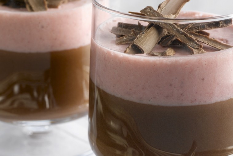 chocolate cheese and strawberry mousse duet chocolate cheese and strawberry mousse duet