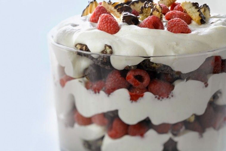 chocolate shortbread trifle