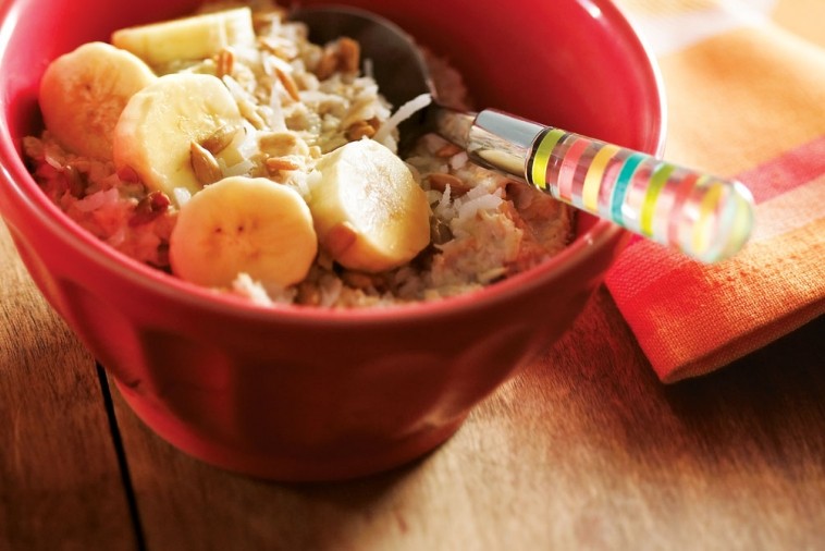 coconutty banana muesli