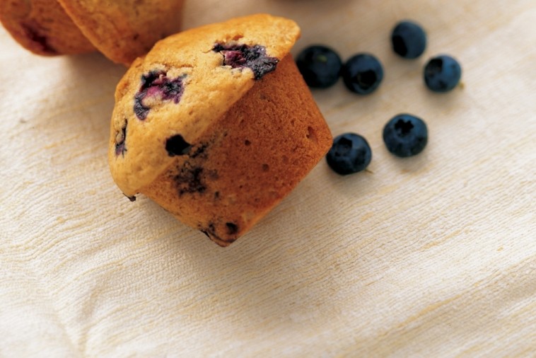 easy blueberry muffins easy blueberry muffins