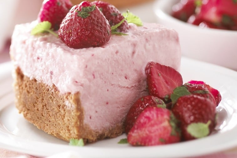 frozen strawberry cheesecake