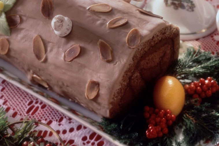 hazelnut festive log