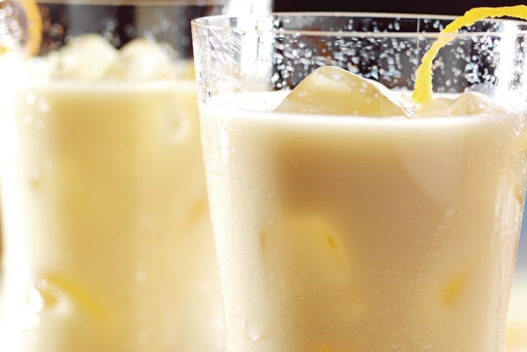iced orange green tea latte iced orange green tea latte