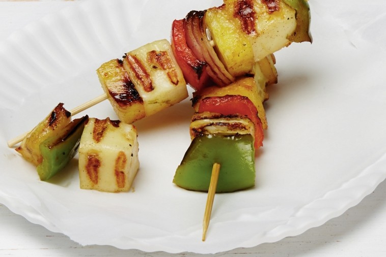 jamaican halloumi cheese brochettes jamaican halloumi cheese brochettes