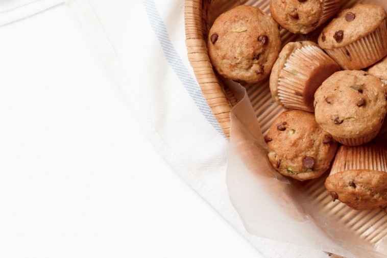 mini zucchini chocolate chip muffins