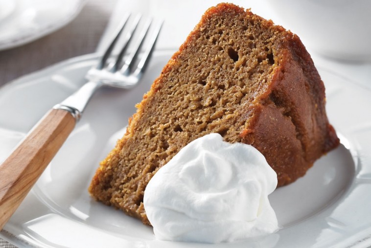 orange pumpkin cake