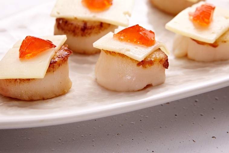 pepper jelly scallops with havarti