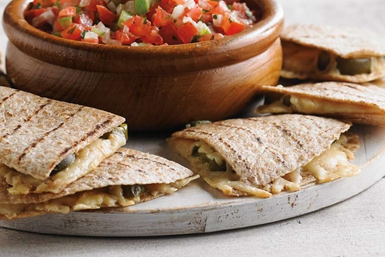 quesadillas with smoked cheddar and pico de gallo