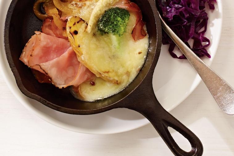 raclette de compton au poivre with beer braised red cabbage