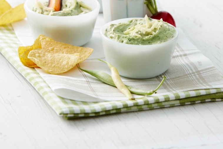 Ricotta avocado and basil dip