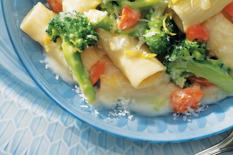 rigatoni with garlic broccoli