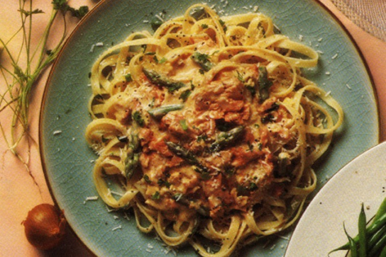 salmon alfredo salmon alfredo