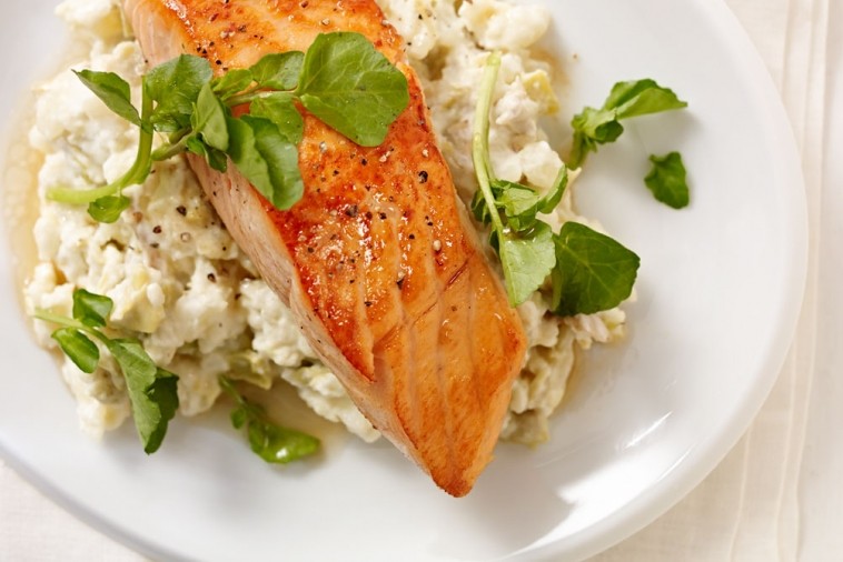 salmon fillet over cream cheese mashed potatoes salmon fillet over cream cheese mashed potatoes