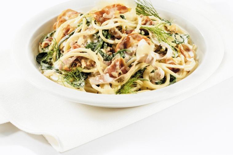 spaghettini with pancetta fennel and arugula