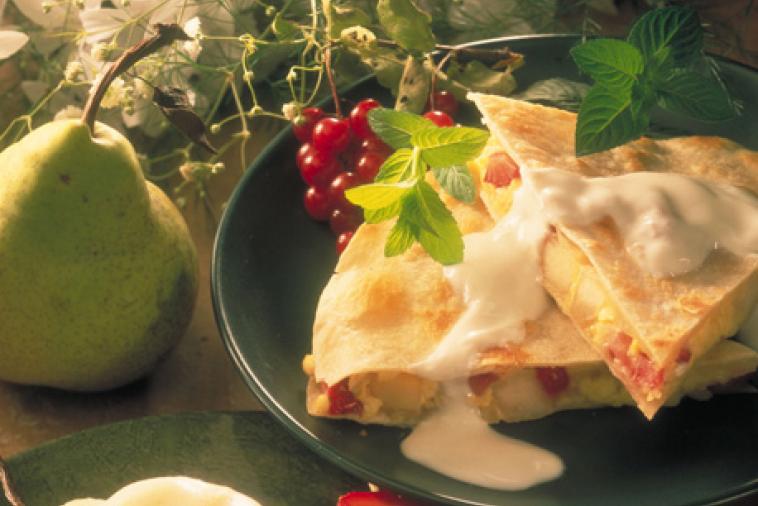 strawberry and pear quesadillas