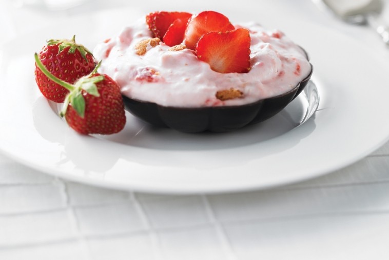 strawberry cream filled chocolate cups strawberry cream filled chocolate cups