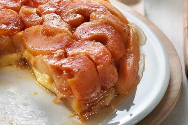 tarte tatin with le gre des champs cheese