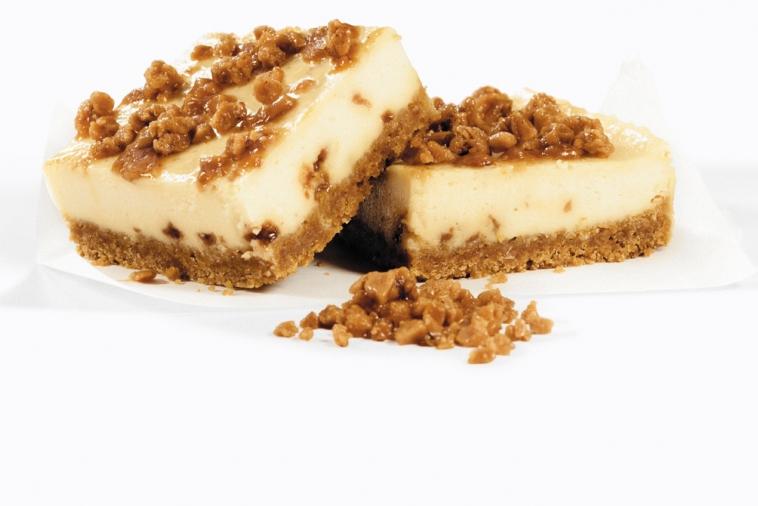 toffee crunch cheesecake squares
